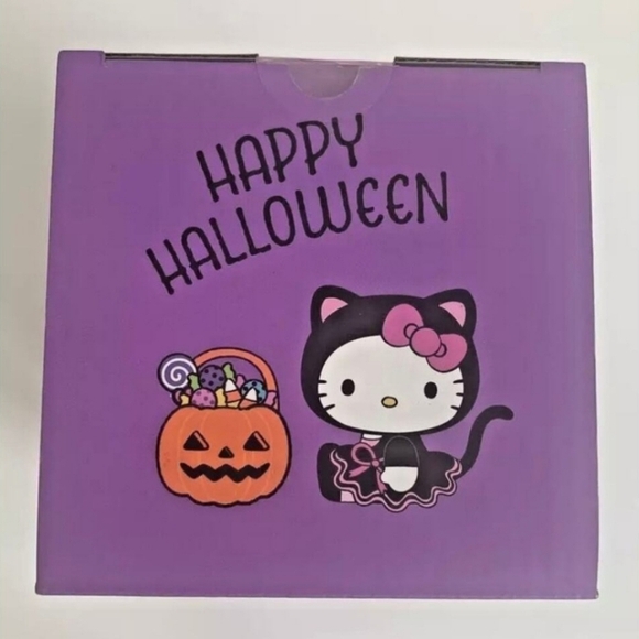 🔹️Hello Kitty 🔹️Halloween Witch Kitty on Broom Peppermint Square Reed Diffuser - Picture 2 of 3